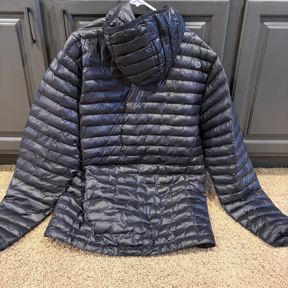 Men’s Marmot Down Puffer Hoodie XXL - Picture 4 of 11